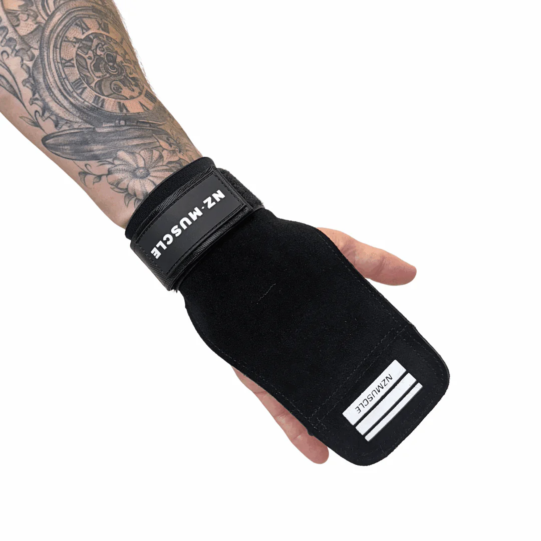 NZ Muscle Lifting Gripper with wrist wrap - Image 2