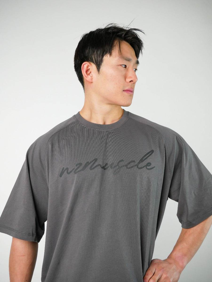 NZ Muscle Oversized Calli Tee - Image 3
